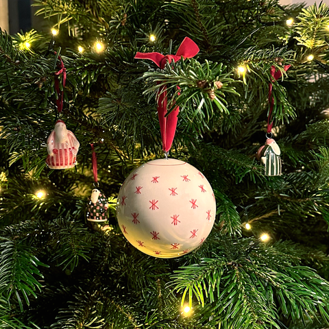 Bauble 980B | Decor 688-1158